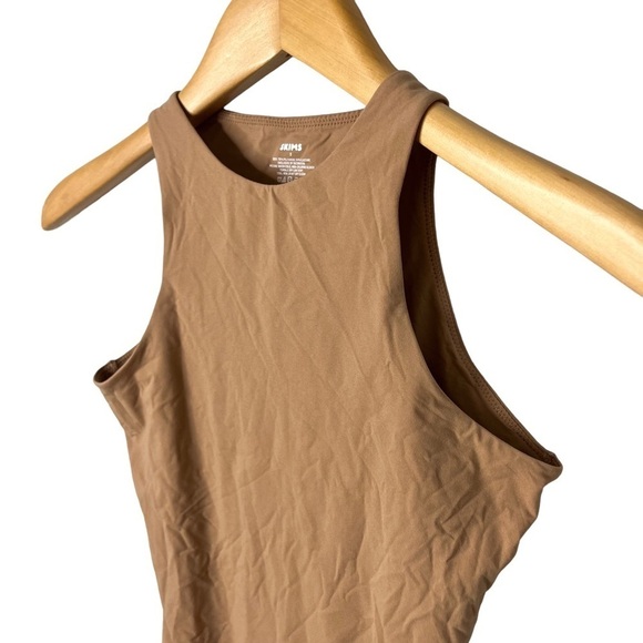 Skims Fits Everybody High Neck Bodysuit Tan Size Small Thong Back - Picture 4 of 7